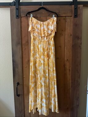 Aakaa Yellow Floral Off-Shoulder Dress